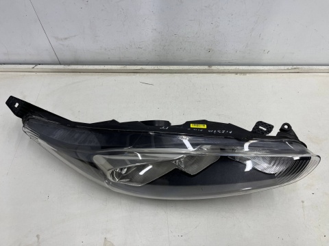 Lampa reflektor Ford Fiesta VI MK7 LIFT 12-17r. prawa przednia prawy przód zwykła c1bb-13w029-ad