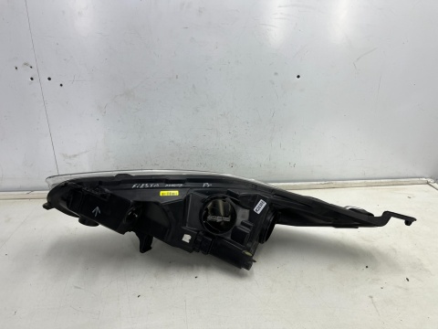Lampa reflektor Ford Fiesta VI MK7 LIFT 12-17r. prawa przednia prawy przód zwykła c1bb-13w029-ad