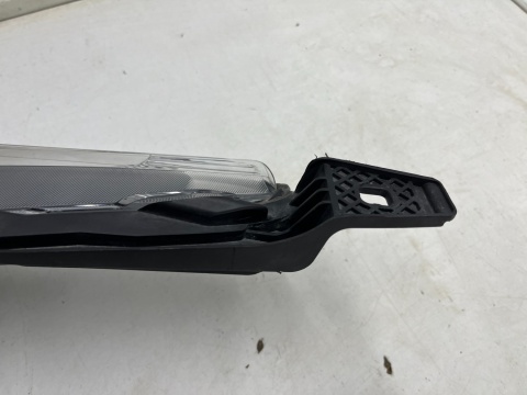 Lampa reflektor Ford Fiesta VI MK7 LIFT 12-17r. prawa przednia prawy przód zwykła c1bb-13w029-ad