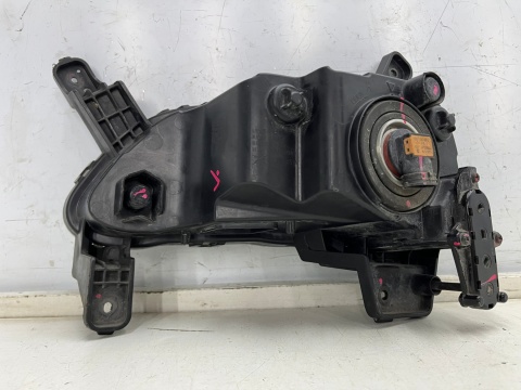 Lampa reflektor Hyundai H1 II H-1 II H200 Starex TQ LIFT 17-23r. PRAWY przedni halogen swiatło przeciwmgielne oryginalne