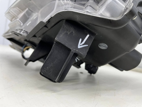 Lampa reflektor Mazda CX3 CX-3 14-21r. lewa przednia SOCZEWKA lewy przód zwykła d10e-51040