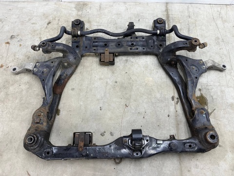Belka silnika Hyundai Grandeur IV 05-11r. kołyska wózek sanki wahacze drążek