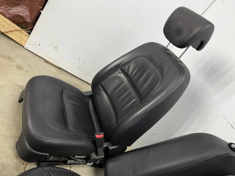 Fotele Hyundai Grandeur IV 05-11r. kanapa skóra KOMPLET elektryczne podgrzewane z pamięcią AIRBAGami EUROPA 