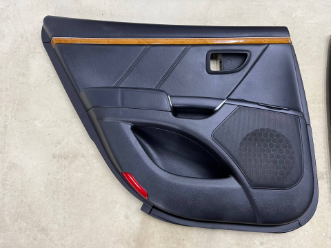 Tapicerka Hyundai Grandeur IV 05-11r. boczki drzwi KOMPLET prawy lewy tył przód boczek