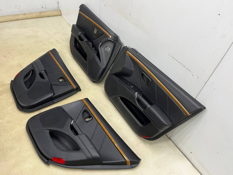 Tapicerka Hyundai Grandeur IV 05-11r. boczki drzwi KOMPLET prawy lewy tył przód boczek