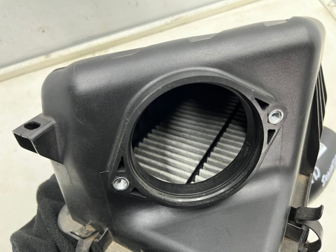 Obudowa filtra powietrza Hyundai Grandeur IV Sonata V NF 05-11r. 2.0 CRDi 2.2 CRDi diesel 28110-3k100