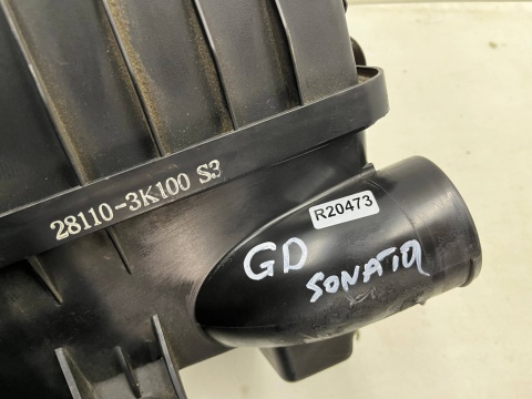 Obudowa filtra powietrza Hyundai Grandeur IV Sonata V NF 05-11r. 2.0 CRDi 2.2 CRDi diesel 28110-3k100