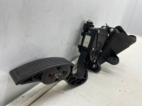 Pedał gazu Hyundai Grandeur IV 05-11r. potencjometr gazu czujnik przyspieszenia ckv0067a-3l000