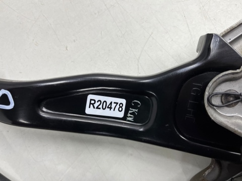 Ręczny Hyundai Grandeur IV 05-11r. dźwignia pedał hamulca ręcznego linka