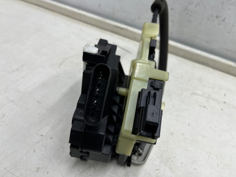 Zamek klapy bagażnika Ford EcoSport MK2 16-22r. silniczek mechanizm gn15-a404w17-ad