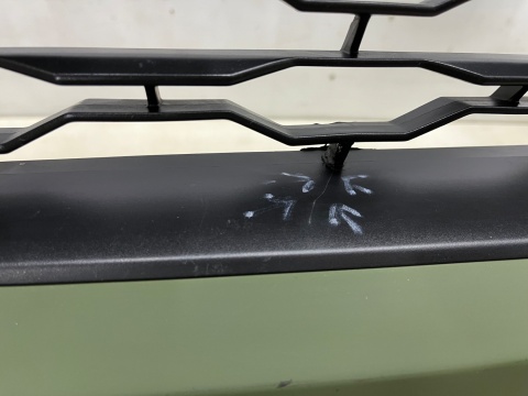 Zderzak przedni Mitsubishi L200 5 V  19-23r. Lift przód 6400J790ZZ