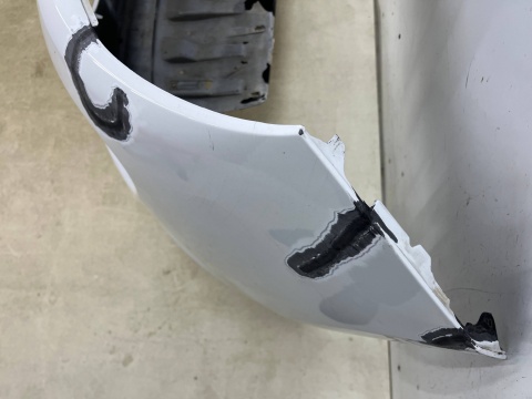 Zderzak przedni Opel Adam 12-19r. przód 13355266