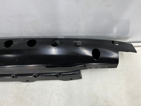 Belka zderzaka Isuzu D-Max Dmax 3 III 20r.- DOLNE przednie wzmocnienie zderzaka atrapy pasa przedniego przód