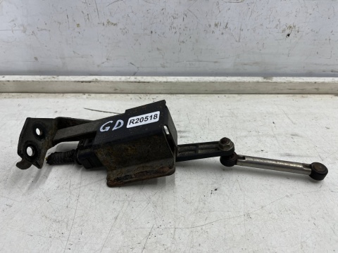 Czujnik poziomowania świateł Hyundai Grandeur IV 05-11r. ksenonów lamp xsenon