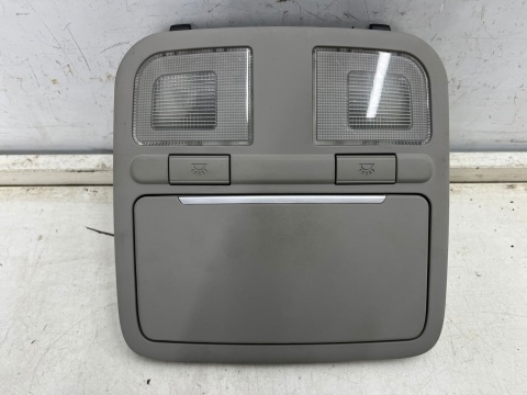 Lampka oświetlenia kabiny Hyundai Grandeur IV 05-11r. wnętrza podsufitki sufitowa schowek na okulary 92830-3l100
