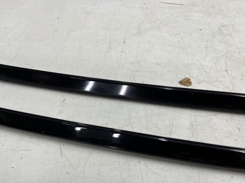 Listwa dachowa Hyundai Grandeur IV 05-11r. dachowa prawa lewa nakładka listwa zgarniająca szyby przedniej KOMPLET