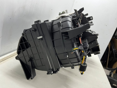 Nagrzewnica Hyundai Grandeur IV 05-11r. kompletna dmuchawa opornica obudowa chłodnicy wody parownik klimatyzacji EUROPA 