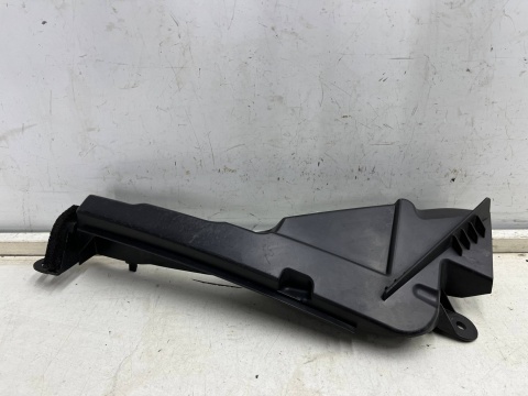 Osłona chłodnicy Hyundai H1 II H-1 II H200 Starex TQ LIFT 17-23r. prawa kierownica powietrza pasa przedniego 28213-4h500