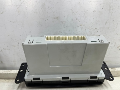 Panel klimatyzacji Hyundai Grandeur IV 05-11r. sterowania nawiewem wentylacją z klimatyzacją 