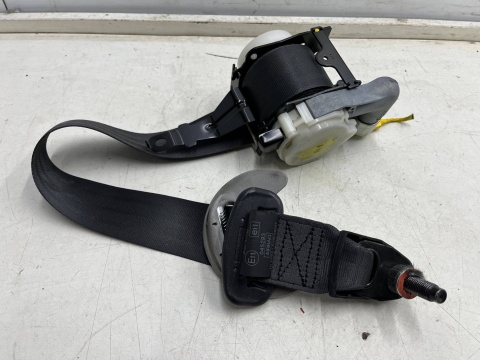 Pas bezpieczeństwa Hyundai Grandeur IV 05-11r. prawy przedni pasażera prawy przód