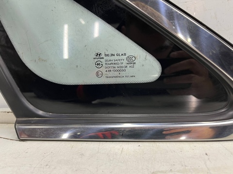 Szyba boczna Hyundai Grandeur IV 05-11r. trójkąt karoseryjna LEWA tylna lewy tył oryginalna chrom