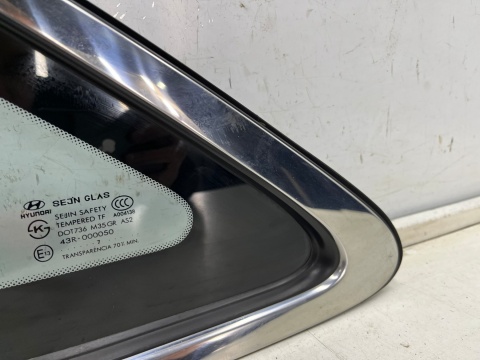 Szyba boczna Hyundai Grandeur IV 05-11r. trójkąt karoseryjna LEWA tylna lewy tył oryginalna chrom