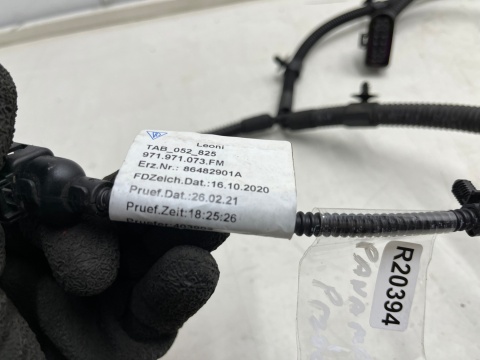 Wiązka Porsche Panamera II 971 16-23r. przednia instalacja zderzaka kable czujników PDC radaru przód 971971073fm