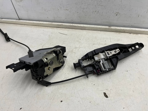 Zamek drzwi Citroen C3 Picasso 08-17r. prawy tylny zamek drzwi 7 pin prawy tył EU 24099158