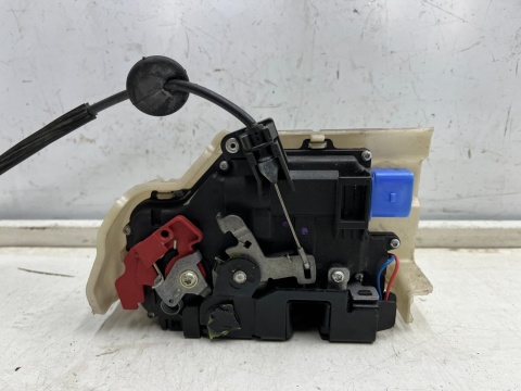 Zamek drzwi VW Touran I 1T0 03-15r. lewy tylny zamek drzwi 7 pin lewy tył 7l0839015d