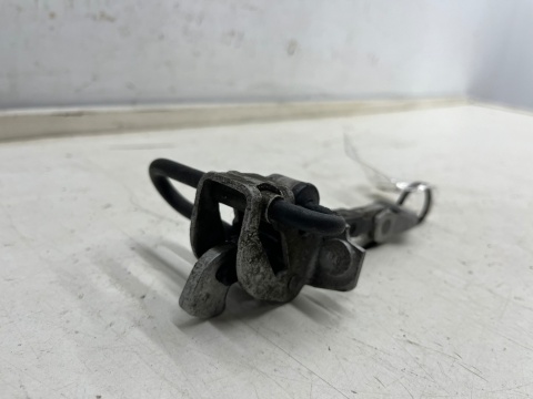 Zawias drzwi Fiat 500 07r.- prawy przedni ogranicznik drzwi prawy przód 