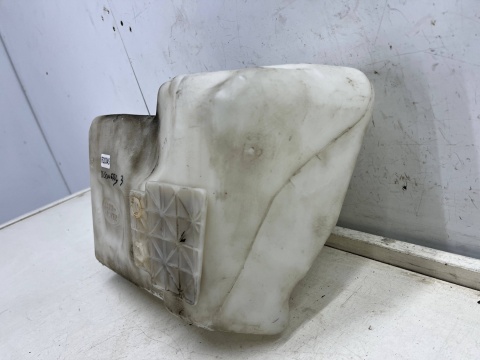 Zbiorniczek spryskiwaczy Land Rover Discovery 3 III L319 04-09r. bez silniczków omb000121