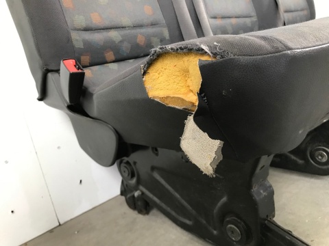 Fotele Mercedes Vito W639 Viano 03-14r. 8 osobowy kanapa trzeci 3 rząd komfort komplet ORYGINALNE