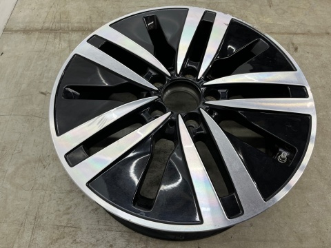 Felga Mercedes w177 CLA C118 X118 w247 CL c215 6.5jx17 ET44 5x112 felga pojedyncza aluminiowa 17 cali oryginalna a1774010200