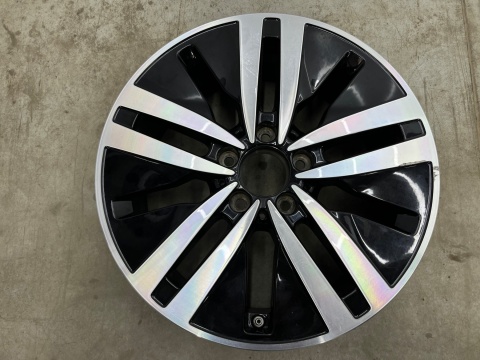 Felga Mercedes w177 CLA C118 X118 w247 CL c215 6.5jx17 ET44 5x112 felga pojedyncza aluminiowa 17 cali oryginalna a1774010200