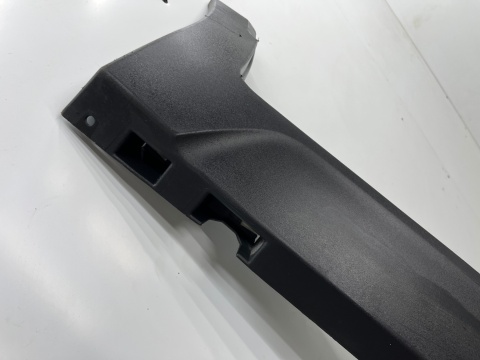 Nakładka progu Opel Crossland 2017r.- prawa listwa próg zewnętrzny nakładka 13482064