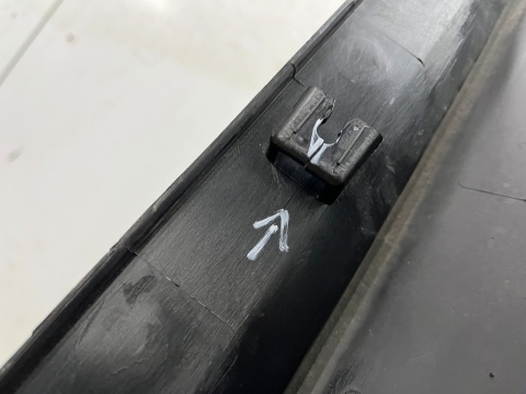 Nakładka progu Opel Crossland 2017r.- prawa listwa próg zewnętrzny nakładka 13482064