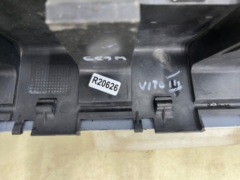Zderzak tylny Mercedes W639 Vito 3 III 03-14r. tył ślizg A6398800271