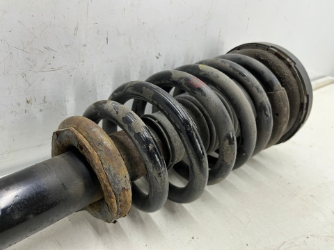 Amortyzator Hyundai Grandeur IV Sonata V NF 05-11r. DIESEL przedni PRAWY mcpherson sprężyna prawy przód 54611-3l770