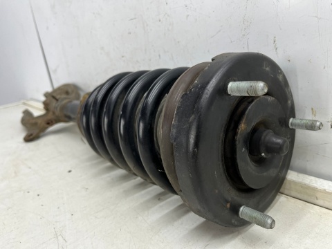 Amortyzator Hyundai Grandeur IV Sonata V NF 05-11r. DIESEL przedni PRAWY mcpherson sprężyna prawy przód 54611-3l770