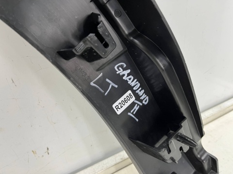 Listwa Opel Grandland II 24r.- lewy tylny rant nadkola błotnika nakładka lewy tył 9847690580