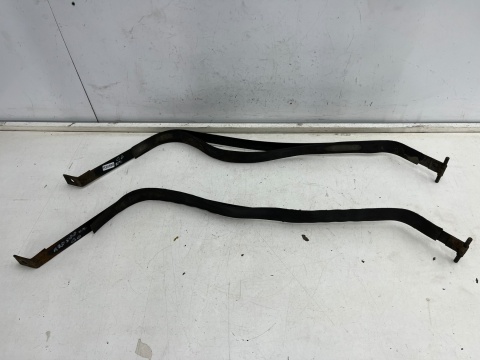 Mocowanie zbiornika Hyundai Grandeur IV 05-11r. obejma uchwyt baku opaska KOMPLET