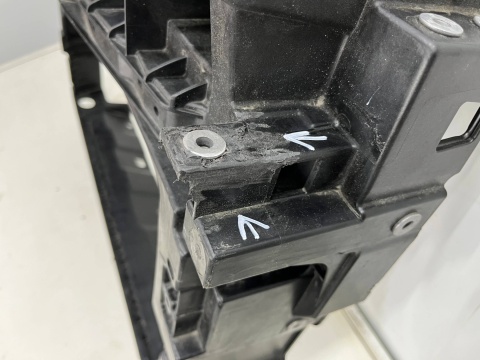 Pas przedni Seat Tarraco 18-24r. wzmocnienie ramka chłodnic oryginalne 5fj805588t