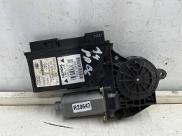 Podnośnik szyb Audi A4 B6 00-06r. prawy przedni silniczek podnoszenia szyby prawy przód 8e2959802b