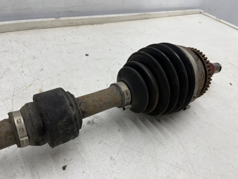 Półoś Hyundai Grandeur IV 05-11r. 2.2 CRDi diesel automat LEWA przednia półoś napędowa krótka lewy przód