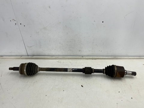 Półoś Hyundai Grandeur IV 05-11r. 2.2 CRDi diesel automat PRAWA przednia półoś napędowa DŁUGA prawy przód 49500-3l360