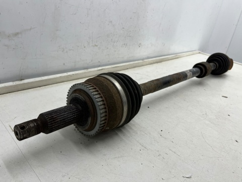 Półoś Hyundai Grandeur IV 05-11r. 2.2 CRDi diesel automat PRAWA przednia półoś napędowa DŁUGA prawy przód 49500-3l360