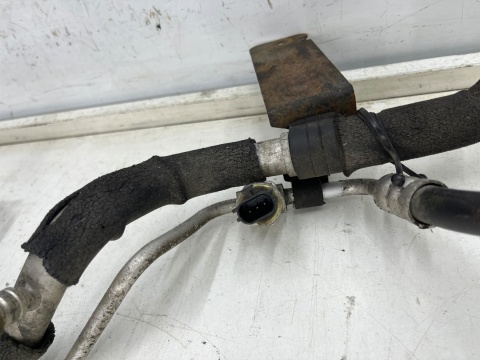 Rura Hyundai Grandeur IV 05-11r. 2.2 CRDi diesel przewód wąż klimatyzacji