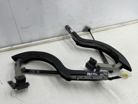 Zawias klapy Hyundai Grandeur IV 05-11r. siłowniki bagażnika KOMPLET 81771-3l000