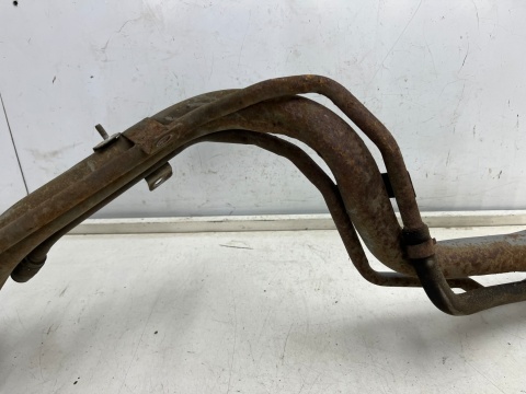 Zbiornik paliwa Hyundai Grandeur IV 05-11r. 2.2 CRDi DIESEL metalowa rura przewód wlewu paliwa