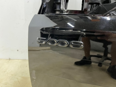 Klapa bagażnika Peugeot 5008 2 II 17-24r. tylna 9812068877